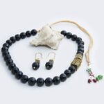 black agate gemstone handmade necklace