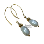 pearl earrings
