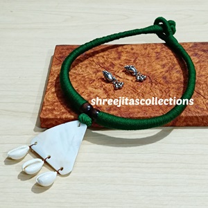 Sea Shell Pendant Necklace Set