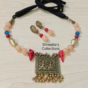 Multi Color Agate Stone Handmade Golden Necklace Set